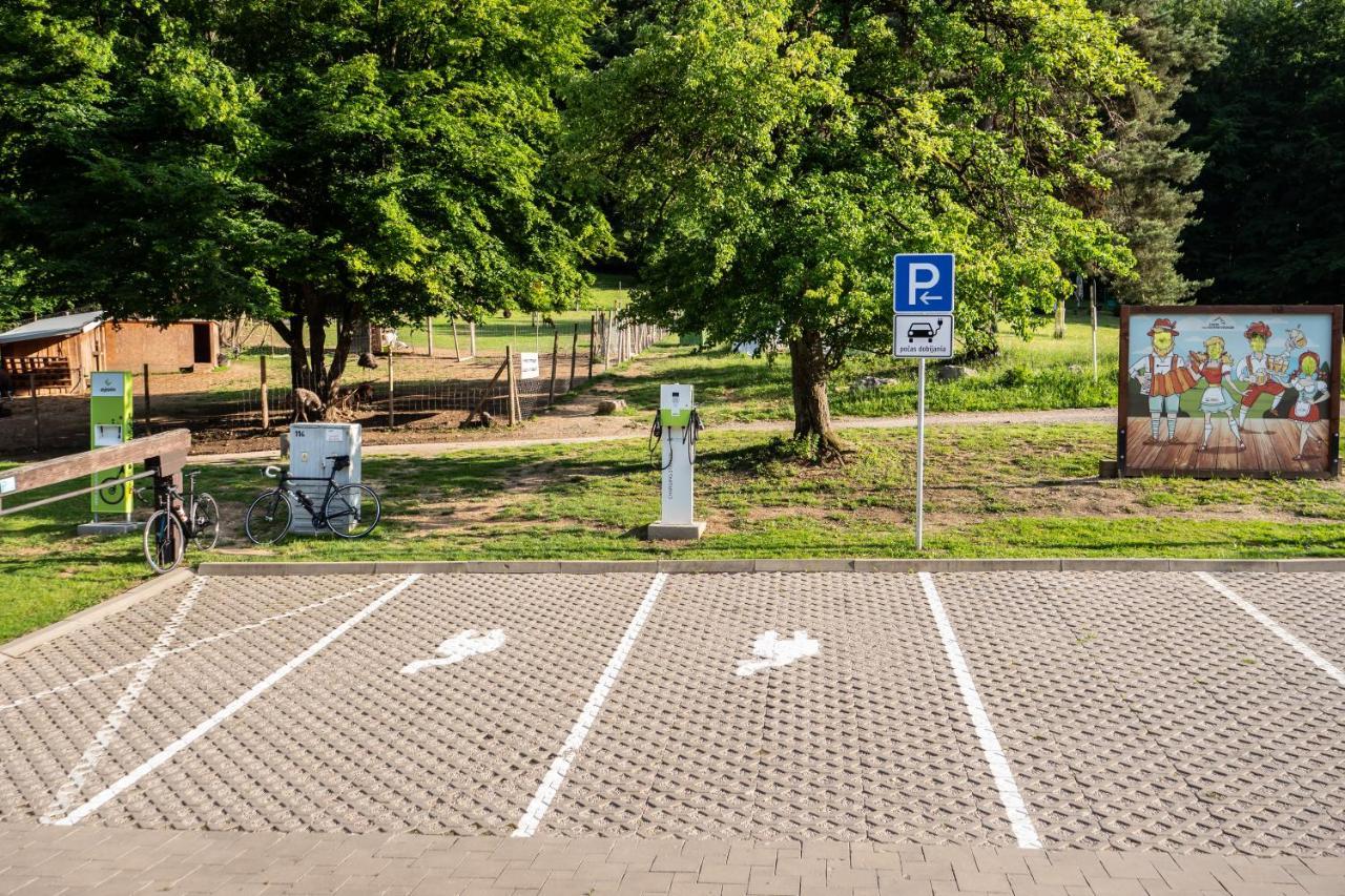 Chata Pod Ostrym Vrchom Hotel Soblahov Buitenkant foto